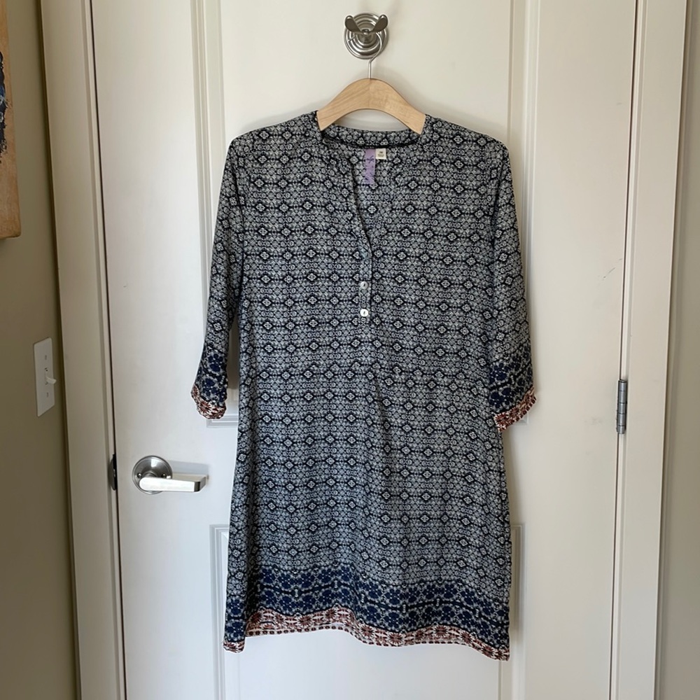 Alya printed shift dress